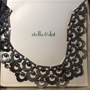 Stella & Dot Alexandria Necklace